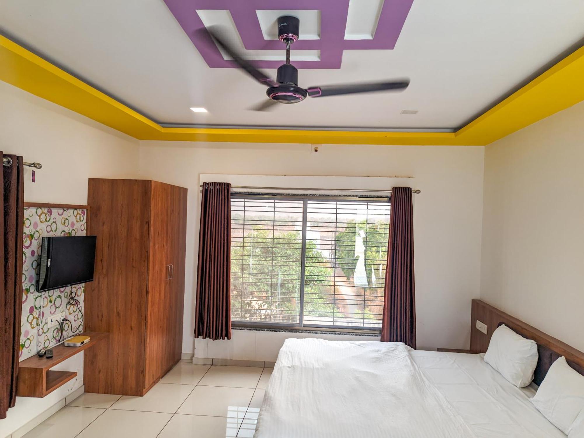 Samrat Homestay Garudeshwar Dış mekan fotoğraf