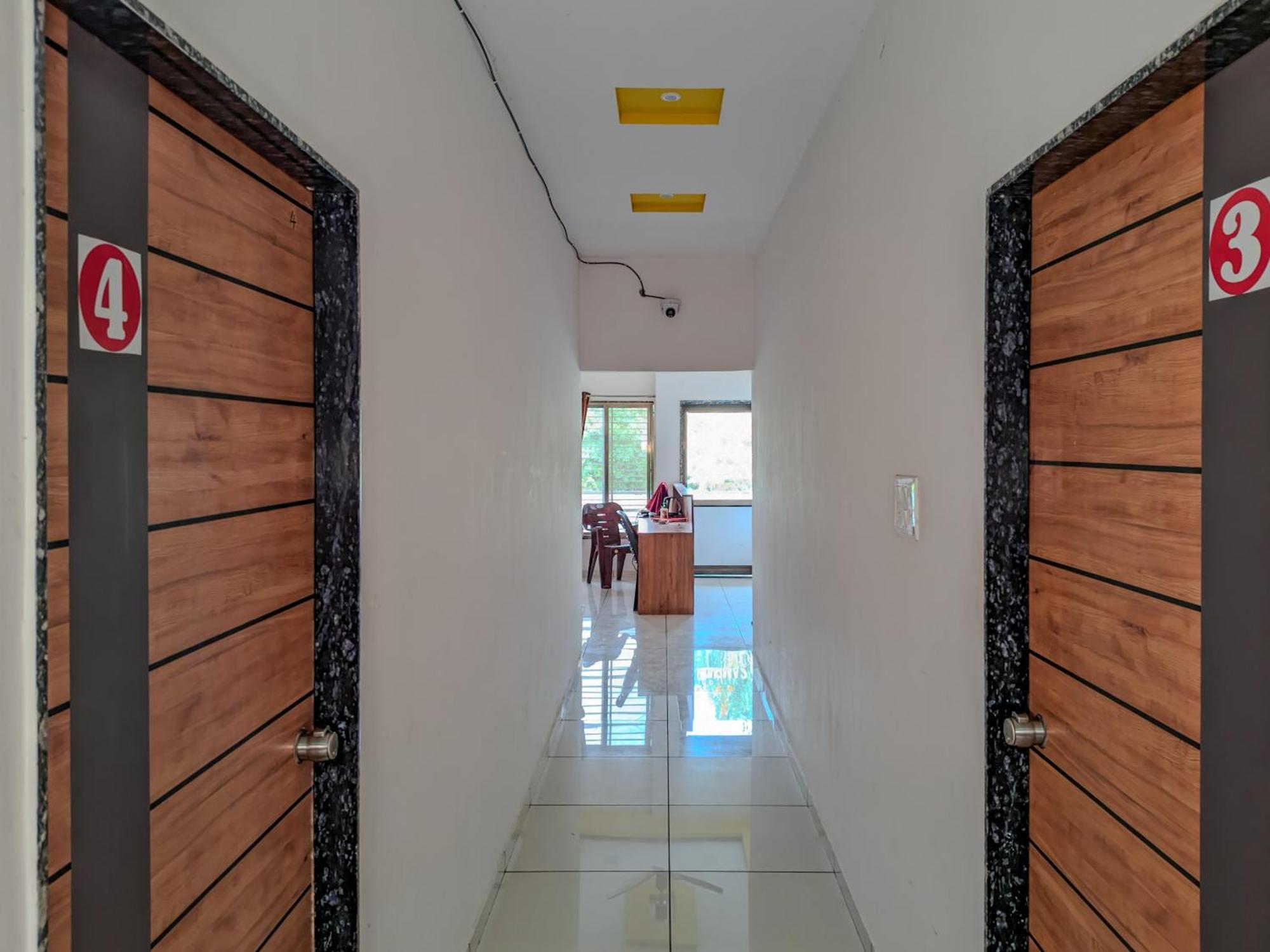 Samrat Homestay Garudeshwar Dış mekan fotoğraf